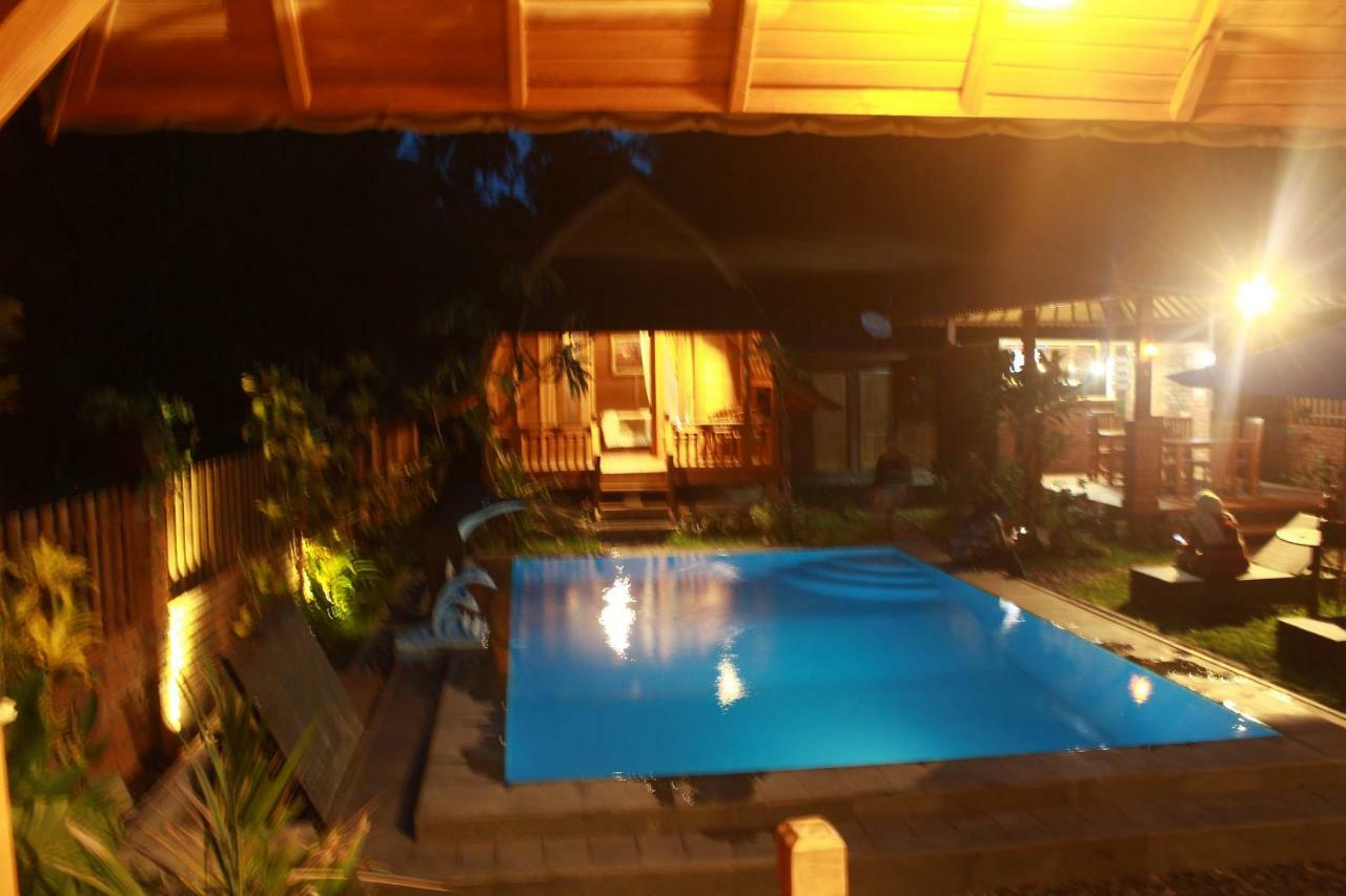 Halumba Eco Villa Bali Tejakula Buitenkant foto
