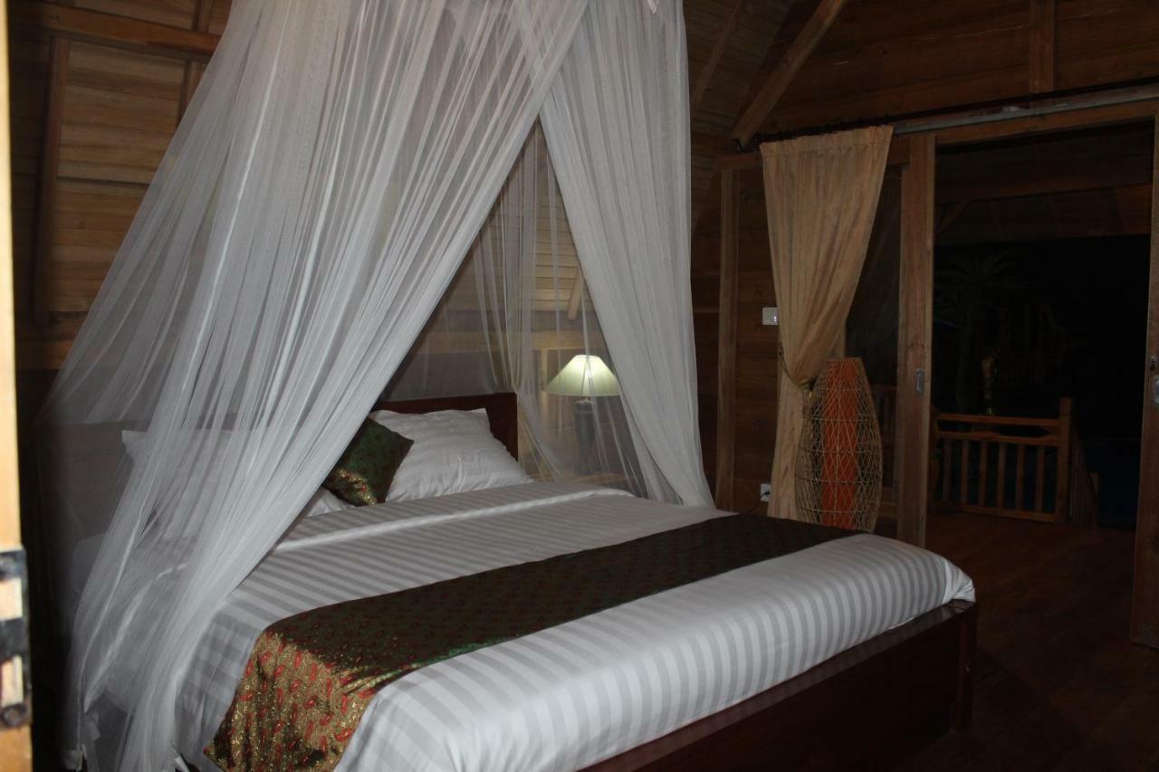 Halumba Eco Villa Bali Tejakula Buitenkant foto